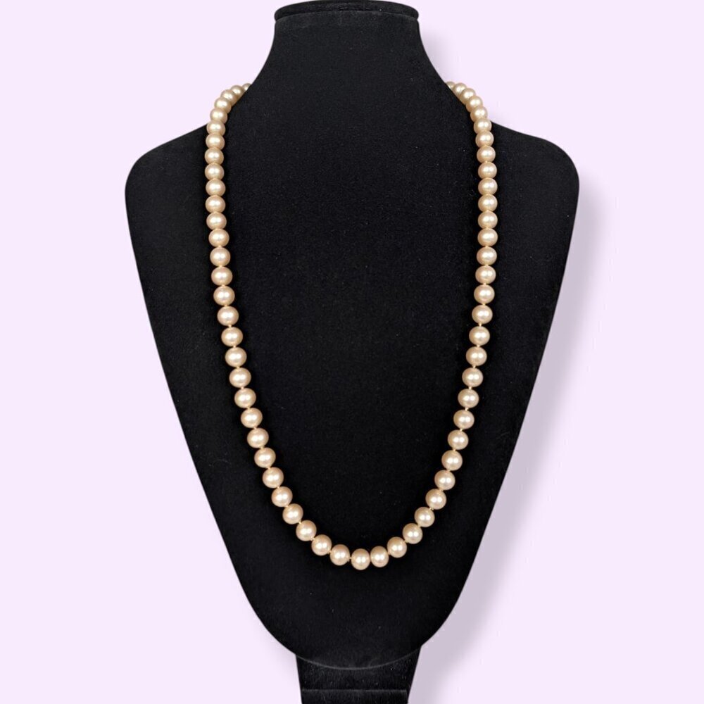 Vintage Knotted Glass Pearl Necklace - Picture 2 of 7